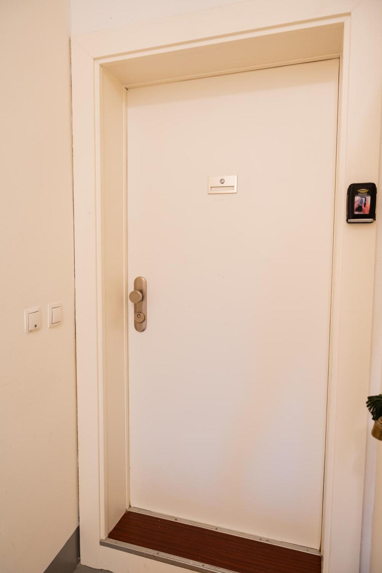 Luxury Penthouse - Augarten فيينا المظهر الخارجي الصورة